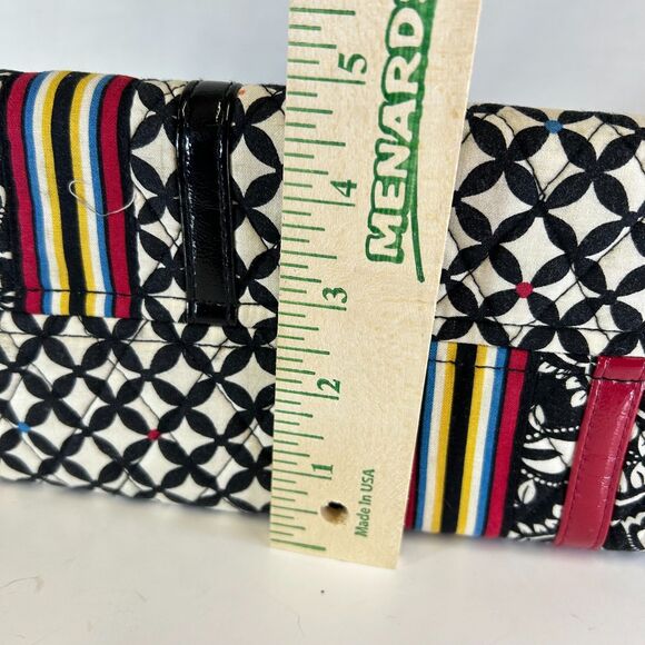 Vera Bradley Barcelona Black White Quilted Geo Print Red Accents Shoulder Bag - Picture 13 of 14